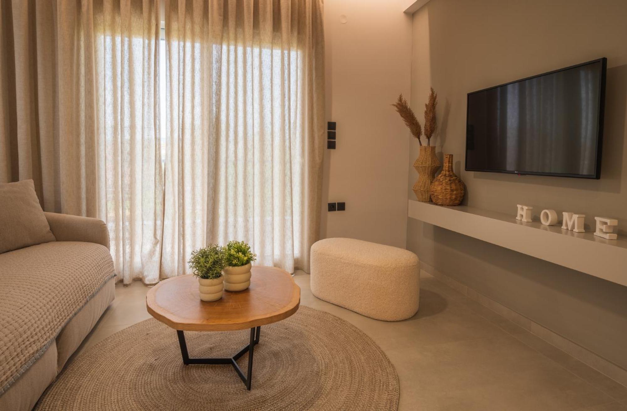 Palaia Luxury Suite โวโลส ภายนอก รูปภาพ